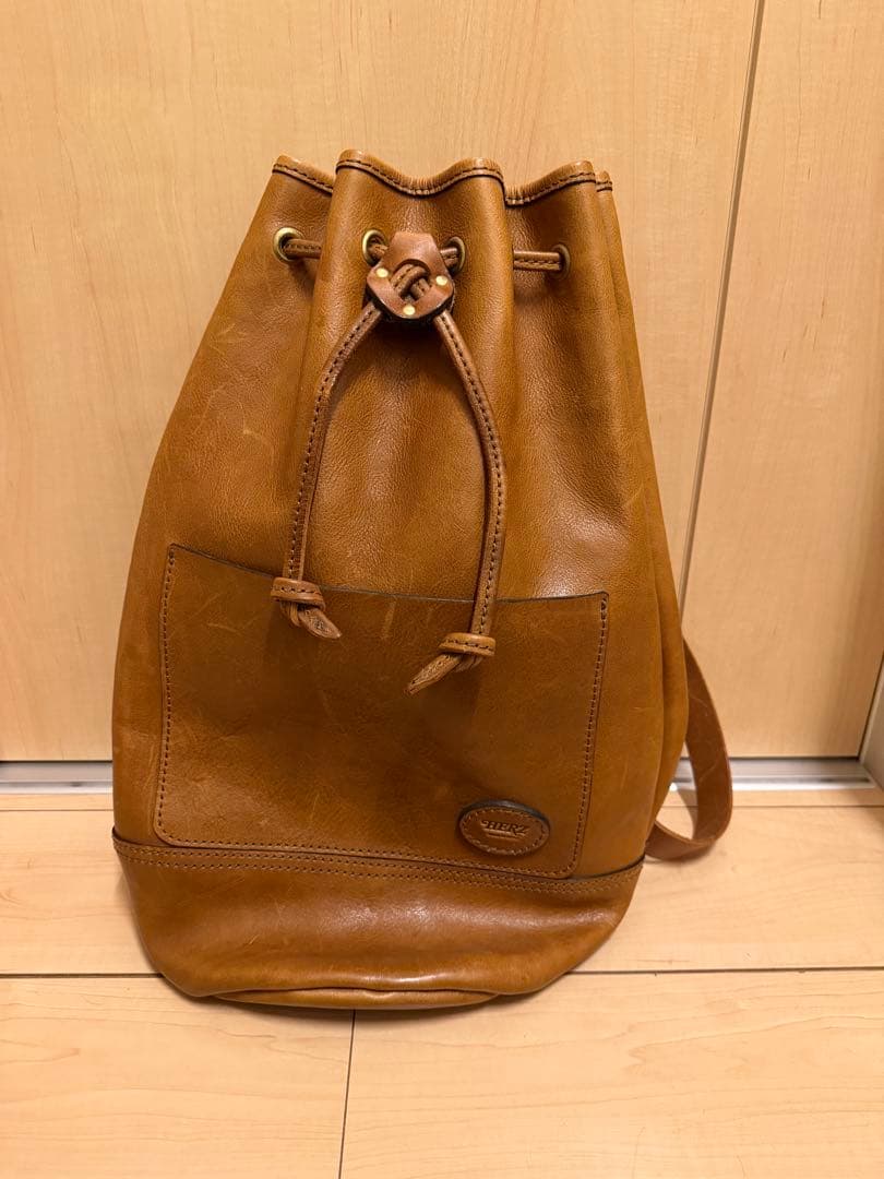 ヘルツ　ソフトレザーのボンサック　グリーン