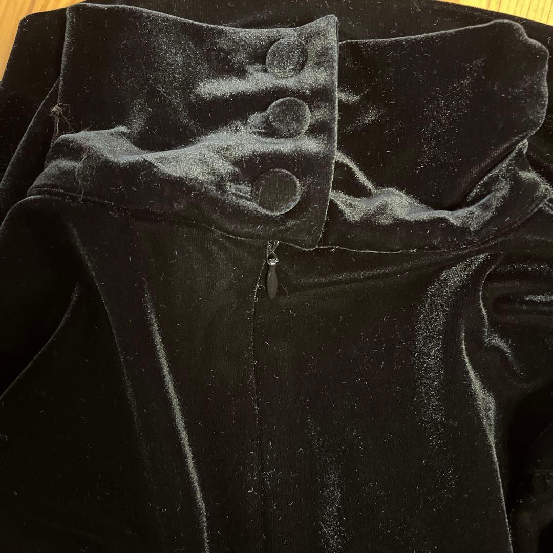 TOKUKO VOL 黒ベルベット風タートルネックチュニック