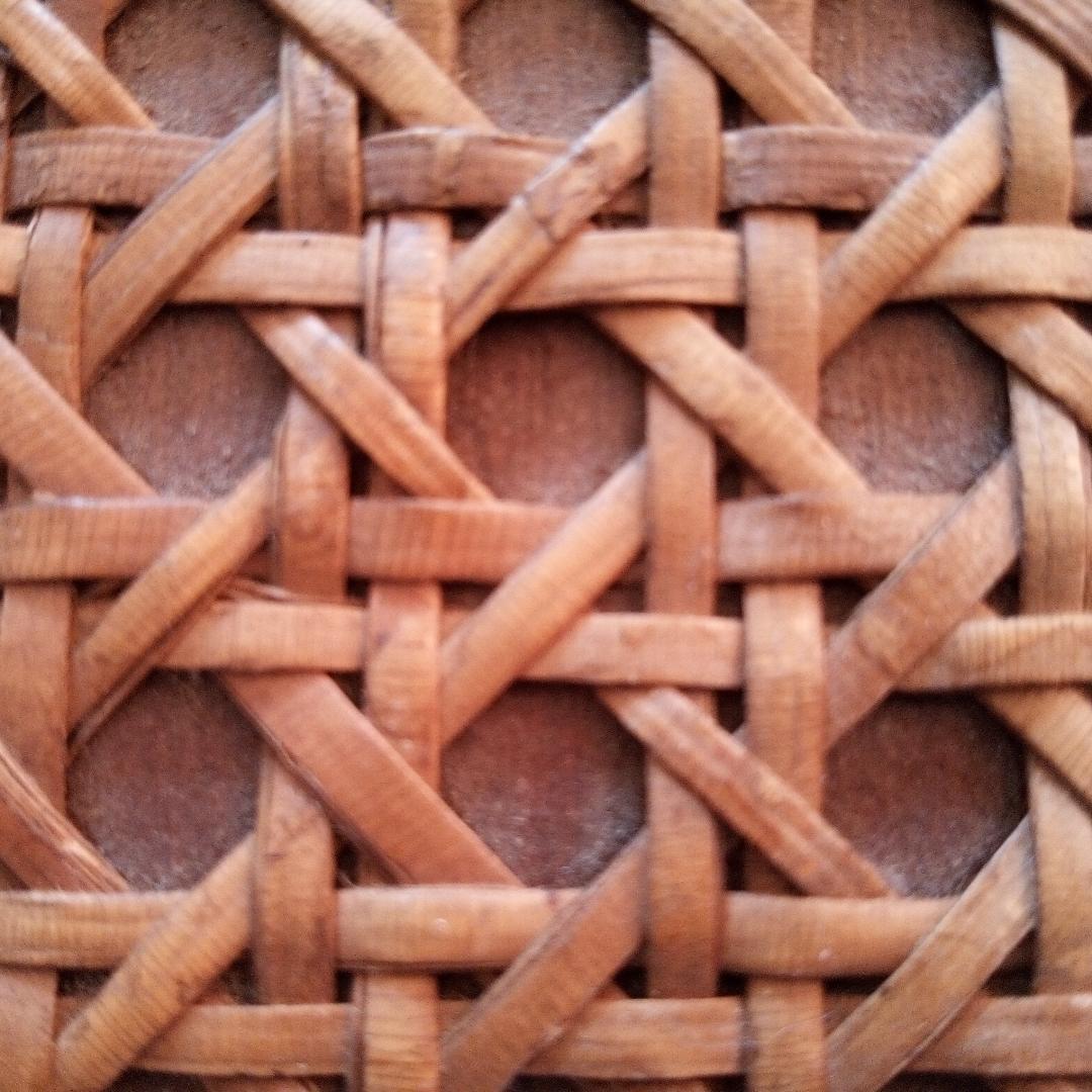 KOSUGA　コスガ　ラタンキャビネット