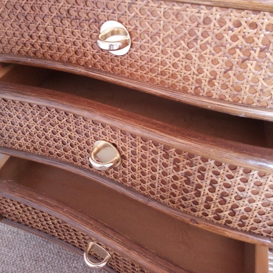 KOSUGA　コスガ　ラタンキャビネット