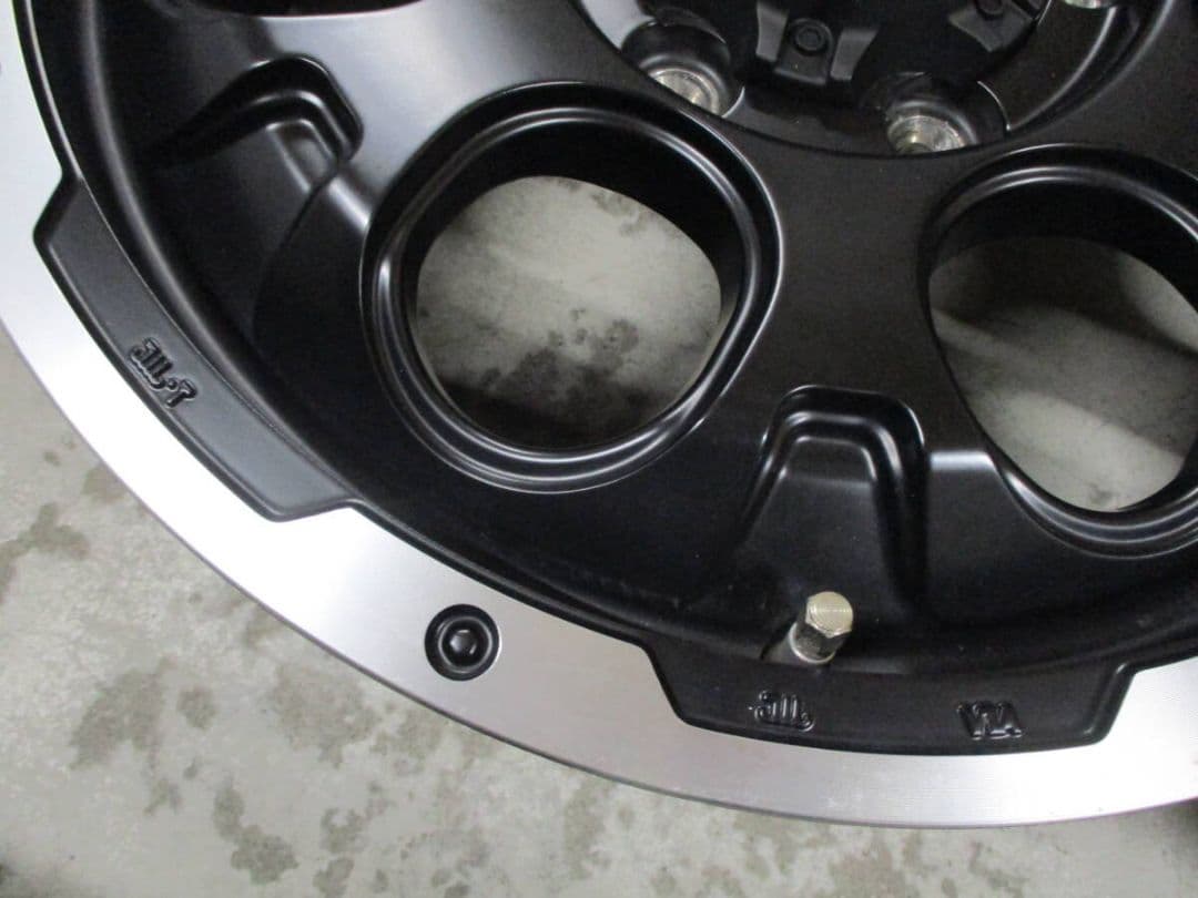 greed☆　ハイエース200/レジアス/コモ/キャラバンE25