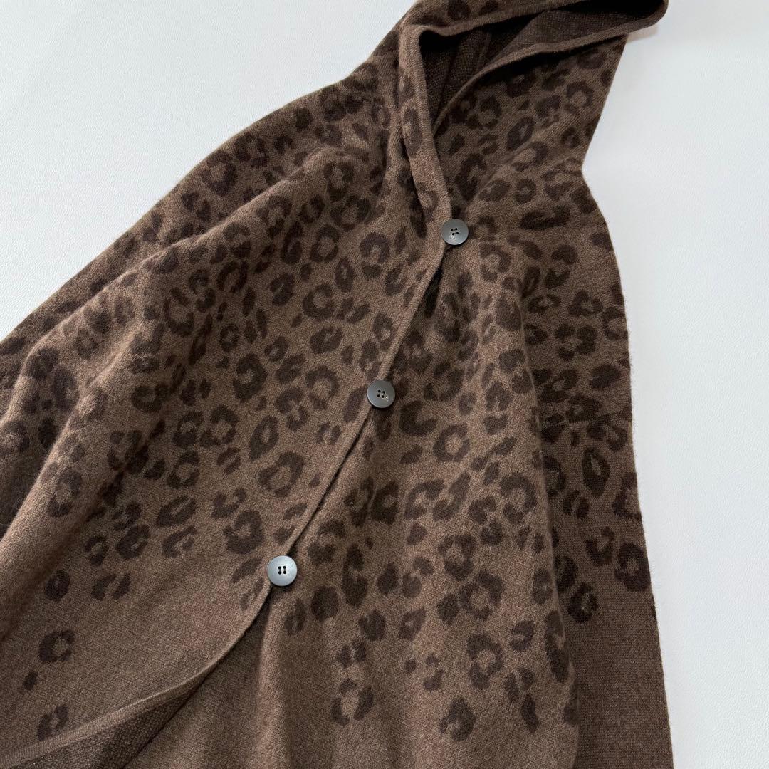 ダーマコレクション　ヤク100% フード付き ポンチョ風ニットコート レオパード