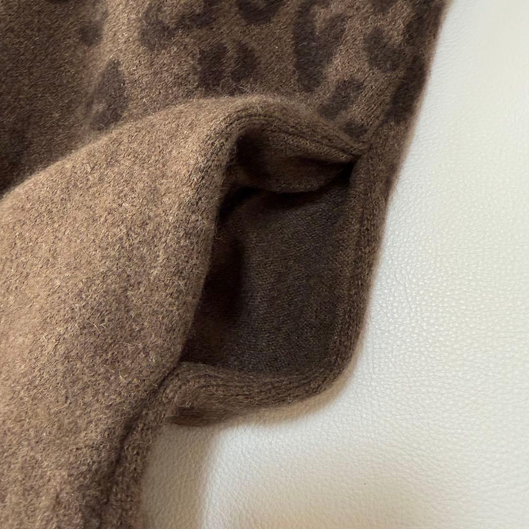 ダーマコレクション　ヤク100% フード付き ポンチョ風ニットコート レオパード