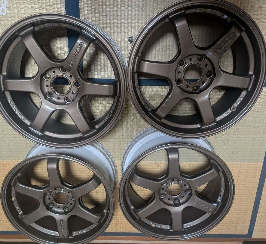 さらさらです。① GC-06H 17インチ PCD114.3 2本