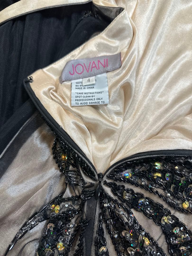 JAVANI☆エレガントなブラックビーズ刺繍ドレス