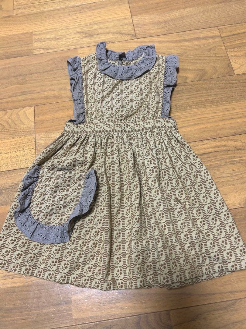 Apolina kids ワンピース　2-3y