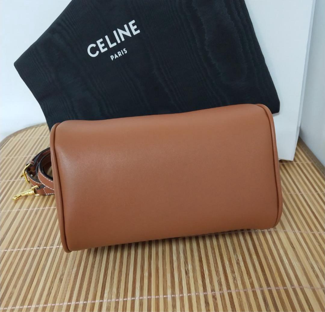 CELINE ブラウンレザー ショルダーバッグ