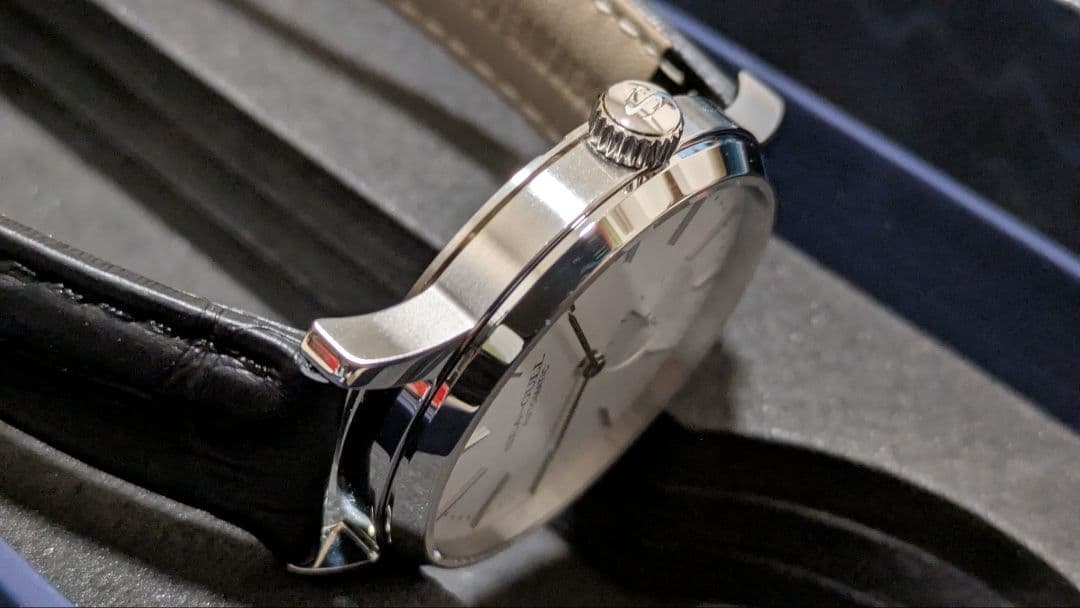 値引中！ SEAGULL 6075 ほぼ新品！自動巻 スモセコ サファイア！