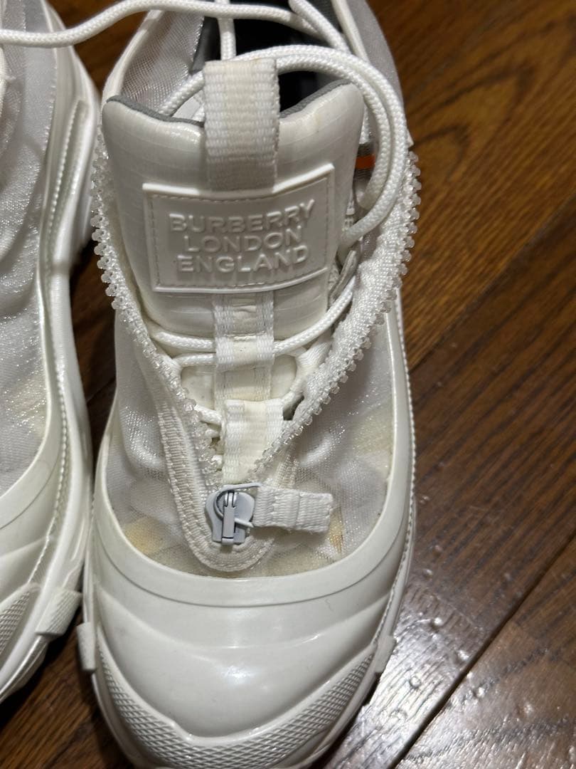 BURBERRY バーバリー ローカット スニーカー