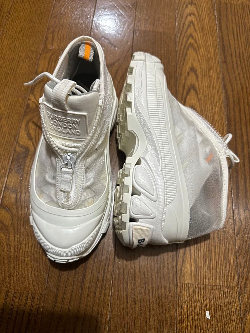BURBERRY バーバリー ローカット スニーカー