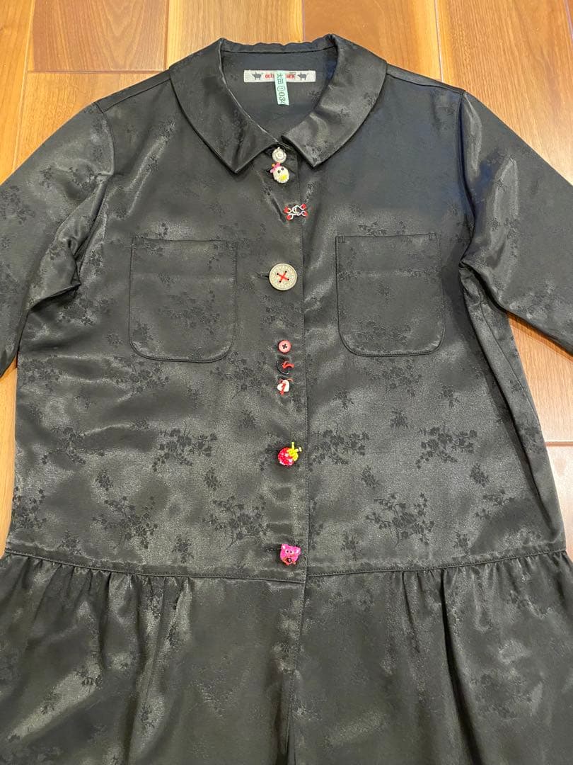 アルベロベロ　チュニック　ビーズ装飾ボタン