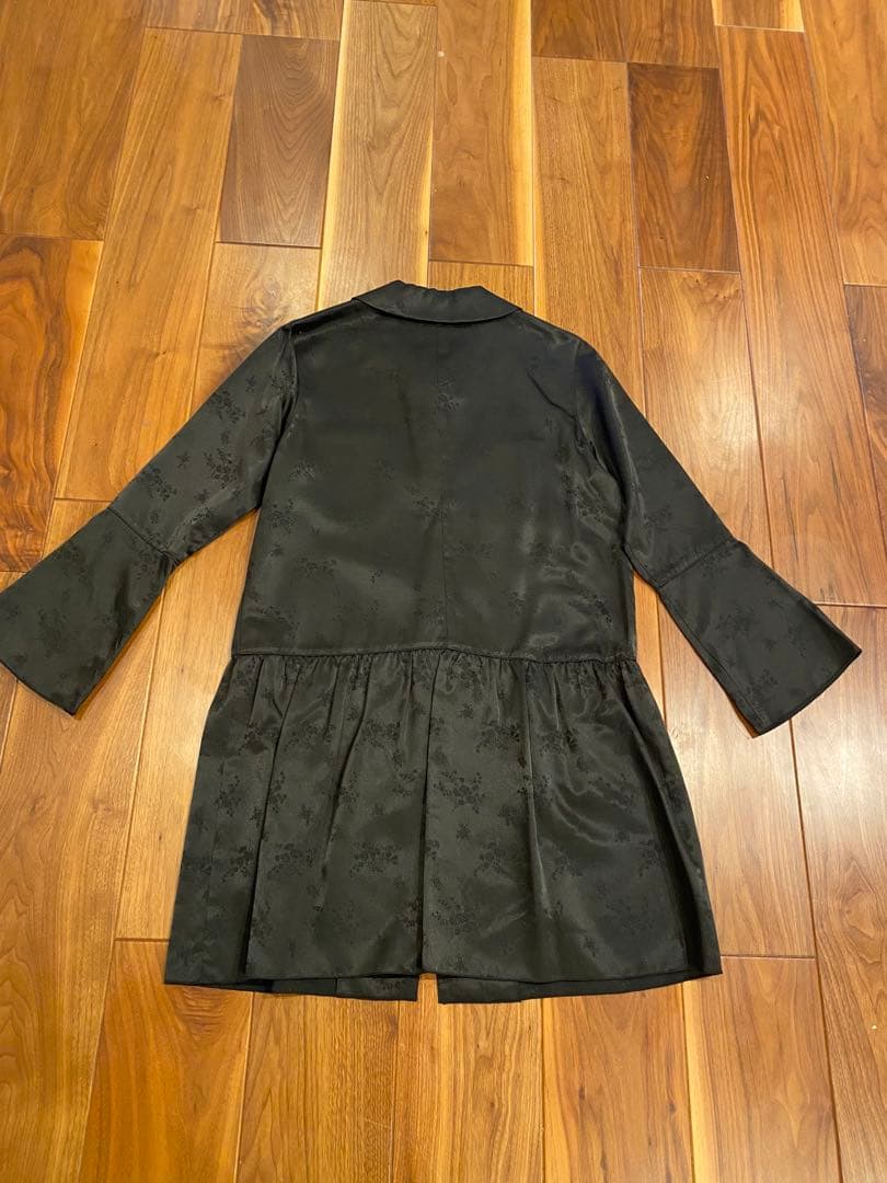 アルベロベロ　チュニック　ビーズ装飾ボタン