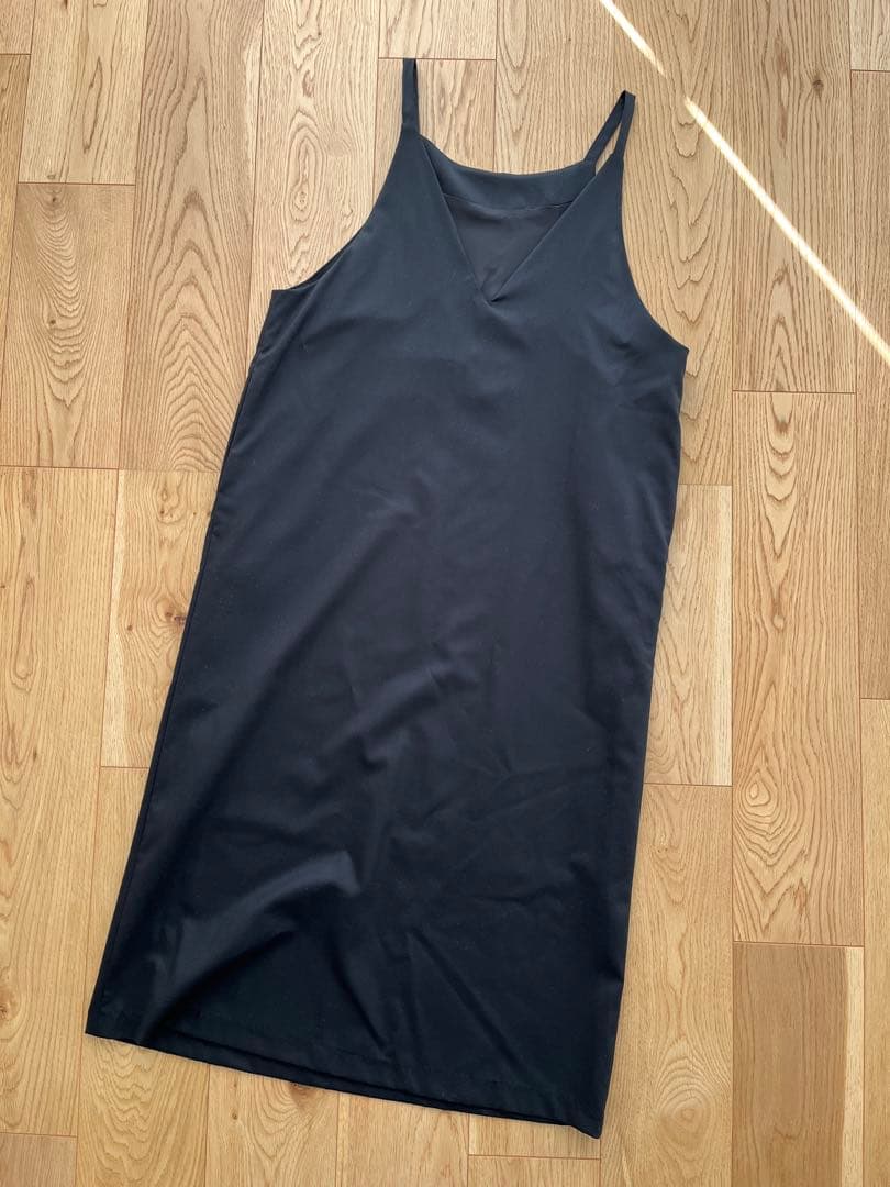 かぐれ　『2WAY仕様』ウールトロVネックワンピース　ブラック