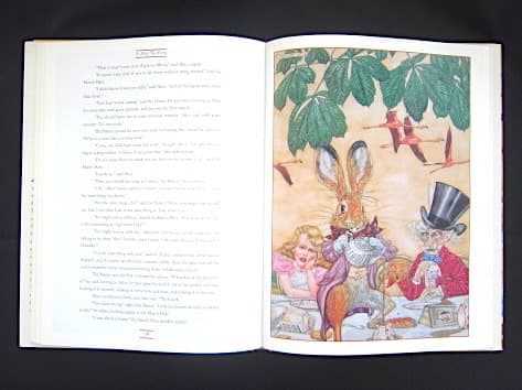 本36／洋書絵本　不思議の国のアリス