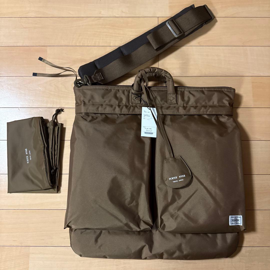 HYKE × PORTER HELMET BAG COYOTE BROWN