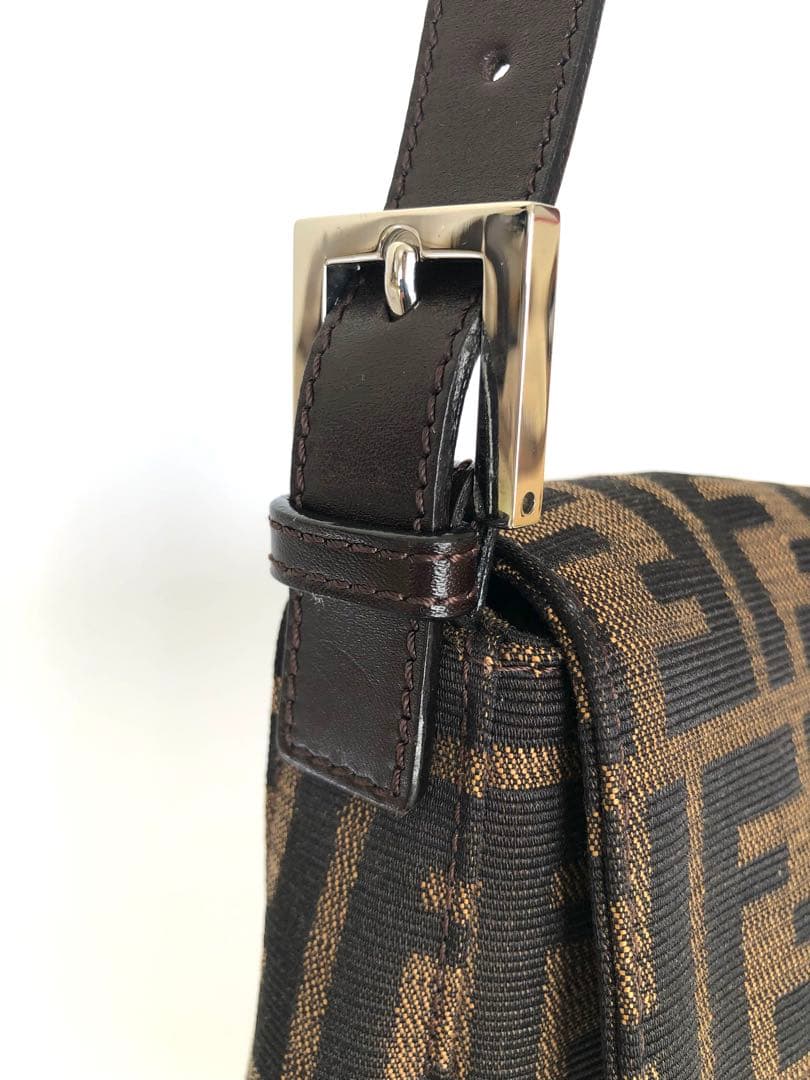 フェンディ　FENDI マンマバケット　ズッカ柄　使用感少なめ　美品