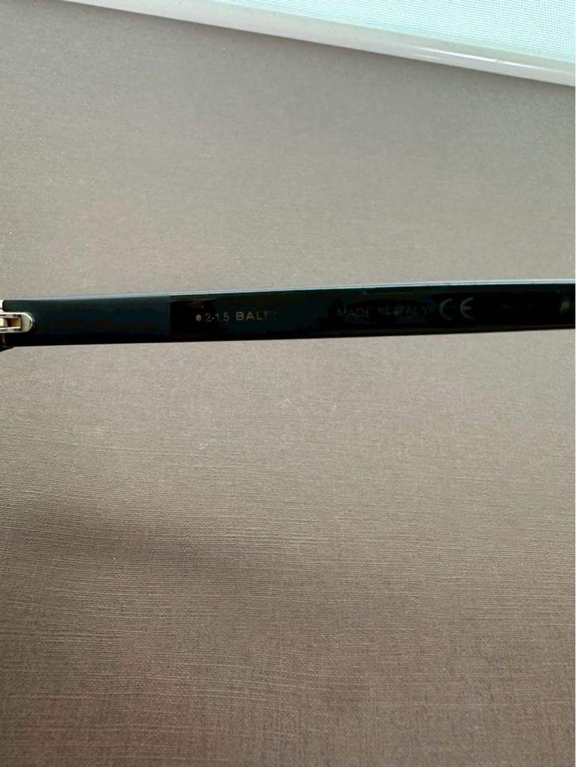 BALENCIAGA バレンシアガ サングラス ブラック イタリア製 付属品あり