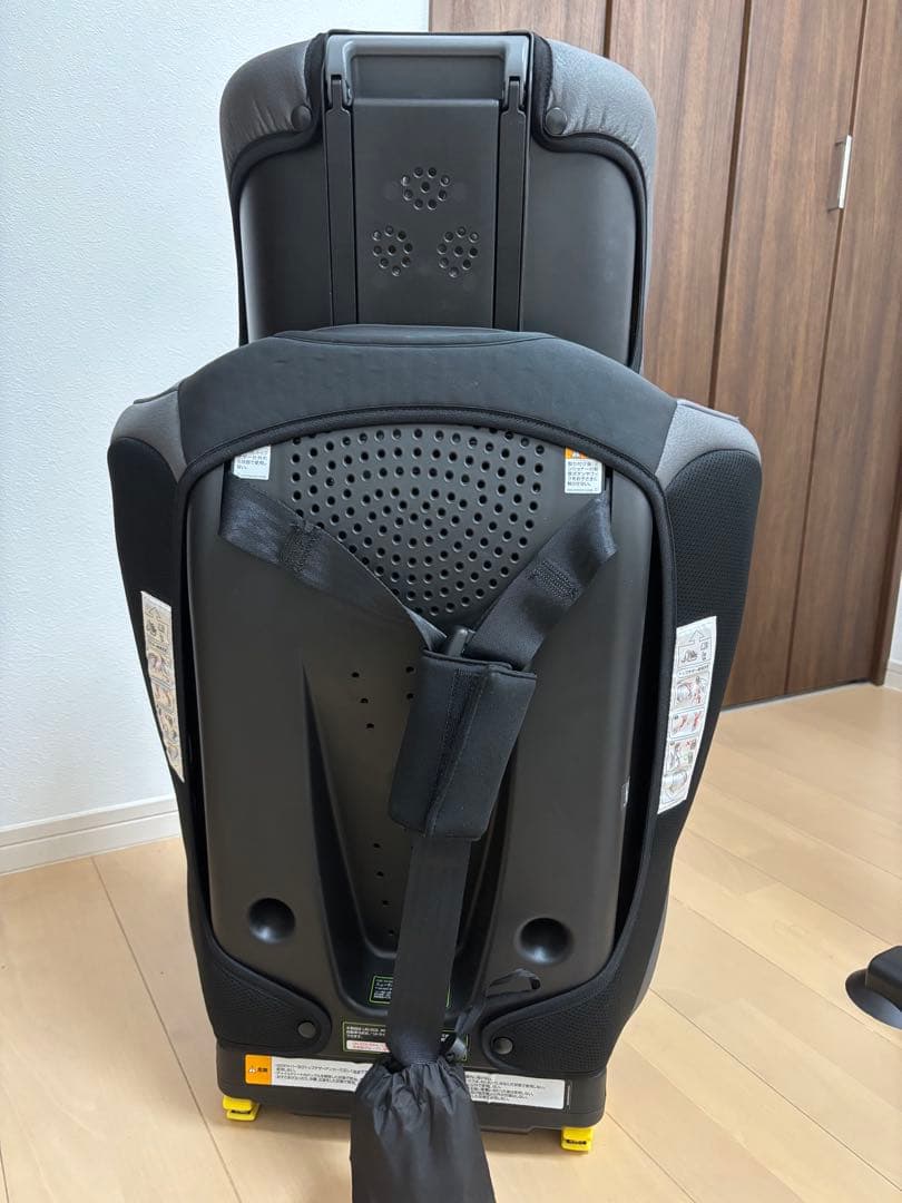 Aprica チャイルドシート グレー