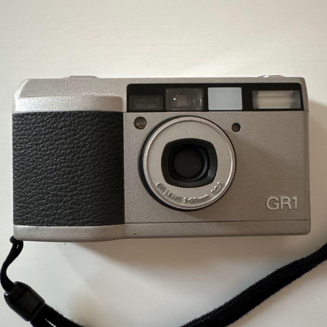 ⭐︎美品 RICOH GR1 シルバー コンパクトフィルムカメラ