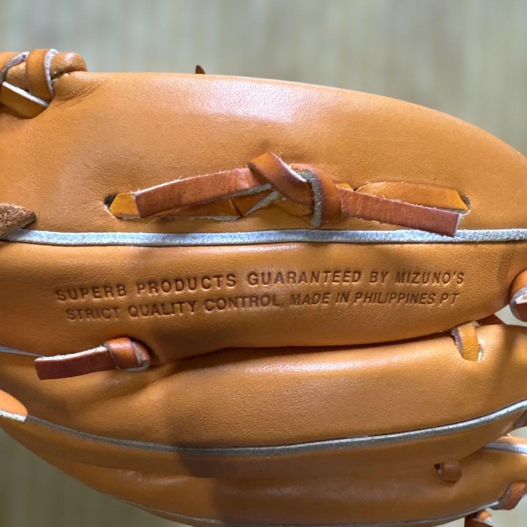 新品未使用ミズノグロウバルエリート坂本勇人モデル内野手用右利き用野球グローブ