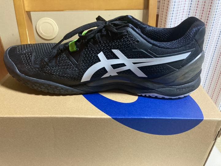 テニスシューズ アシックス ゲルレゾリューション8