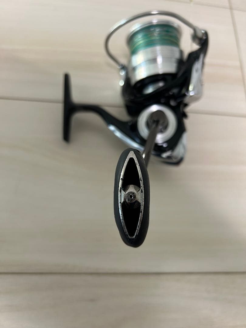 ダイワ レグザ DAIWA LT4000D-CXH スピニングリール
