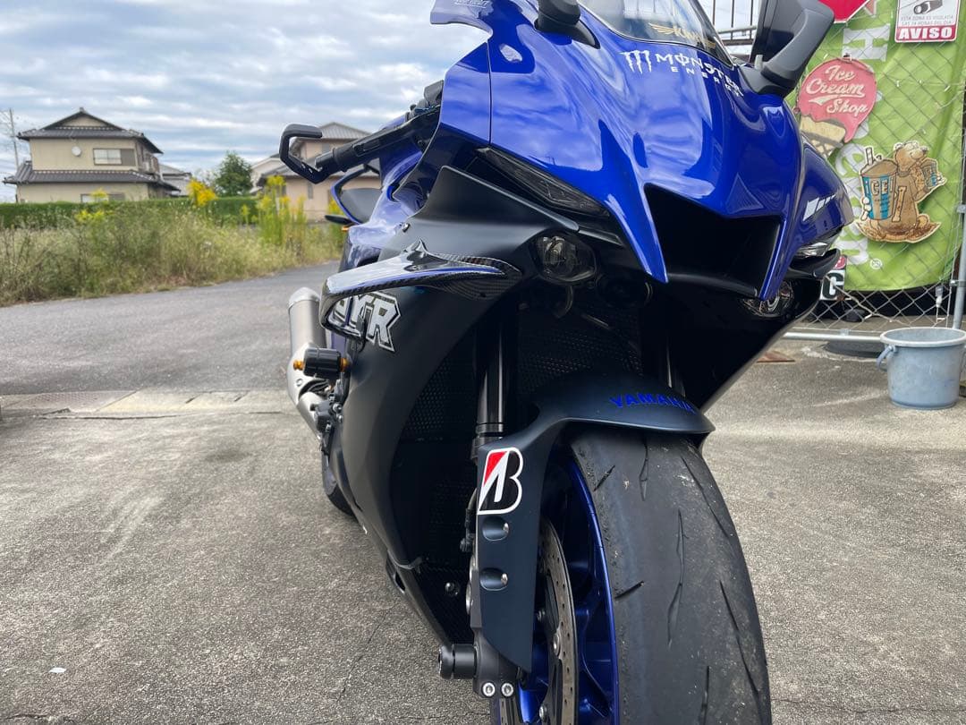 YZF-R1 2020-2025に適合　ウイングレット　新品