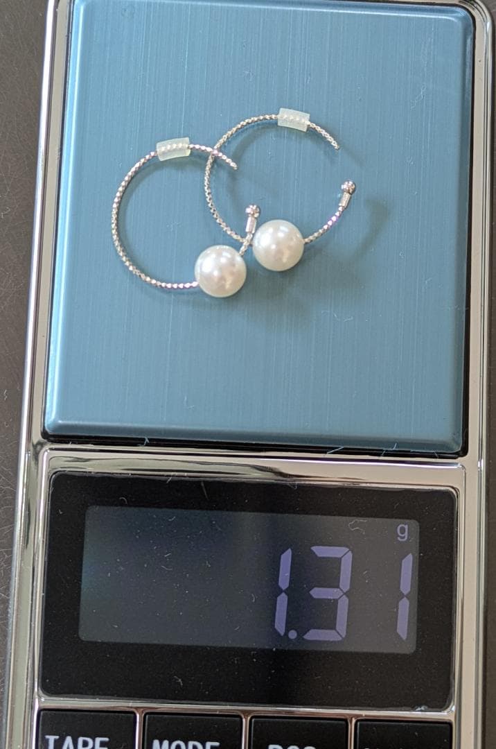 18金とあこや真珠のフープピアス☆新品未使用☆18KWG刻印あります