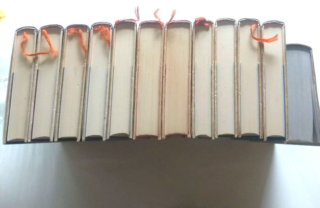 ハリーポッターまとめ売り。本、dvd、ノート、メモ、バッジ他 全巻セット