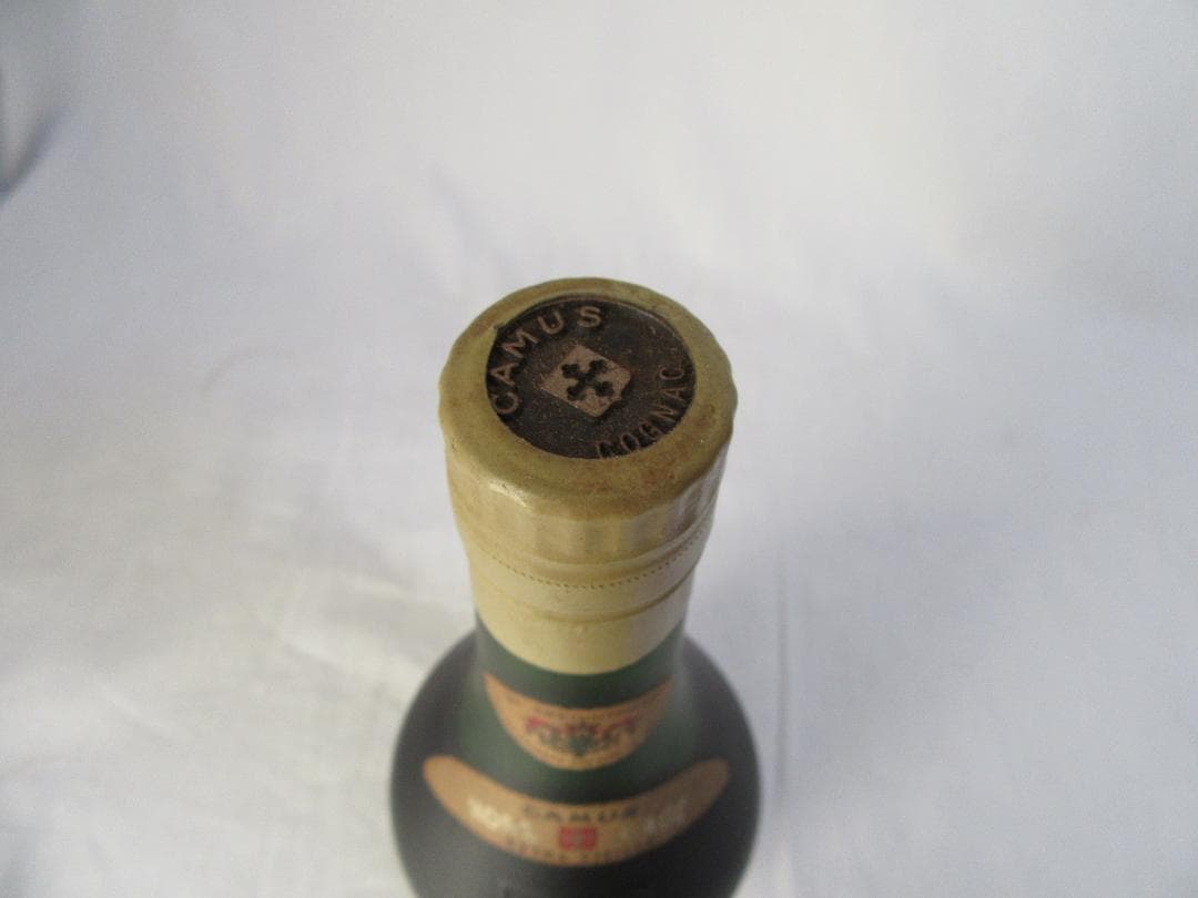 ま*め様 【未開栓】ブランデー CAMUS RESERVE EXTRA VIEL