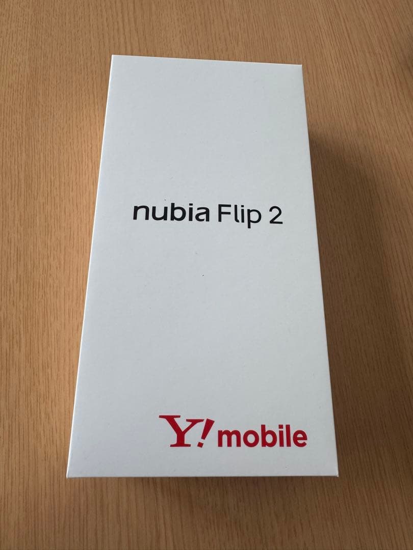 【新品未使用】nubia Flip 2 ホワイト