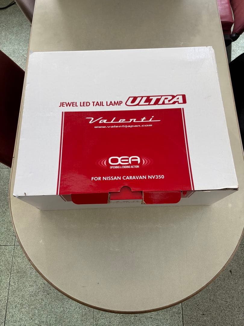 Valenti JEWELLEDテールランプ ULTRAバレンティ　キャラバン