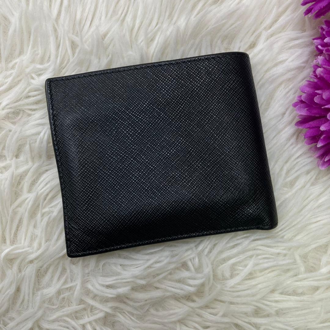 美品 現行✨ PRADAポケット付 サフィアーノ トライアングル 財布 黒