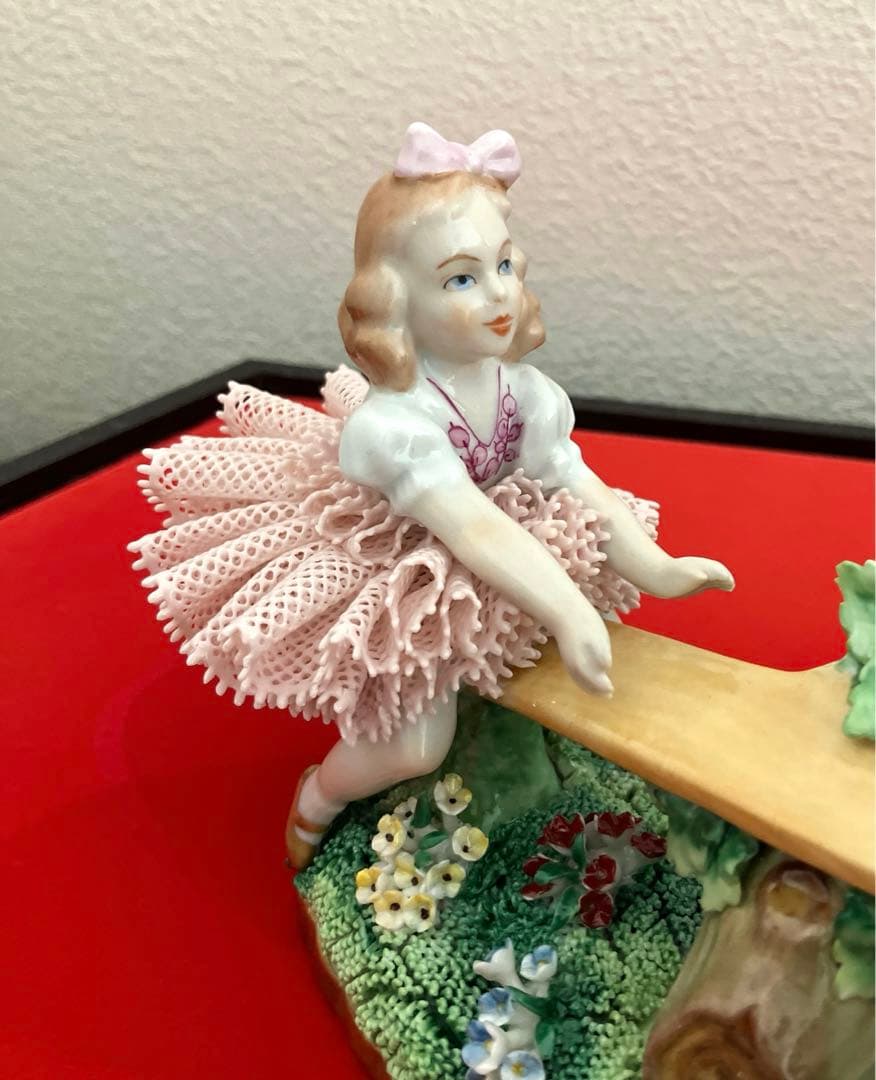 ジッツェンドルファ　陶器人形　シーソー姉妹