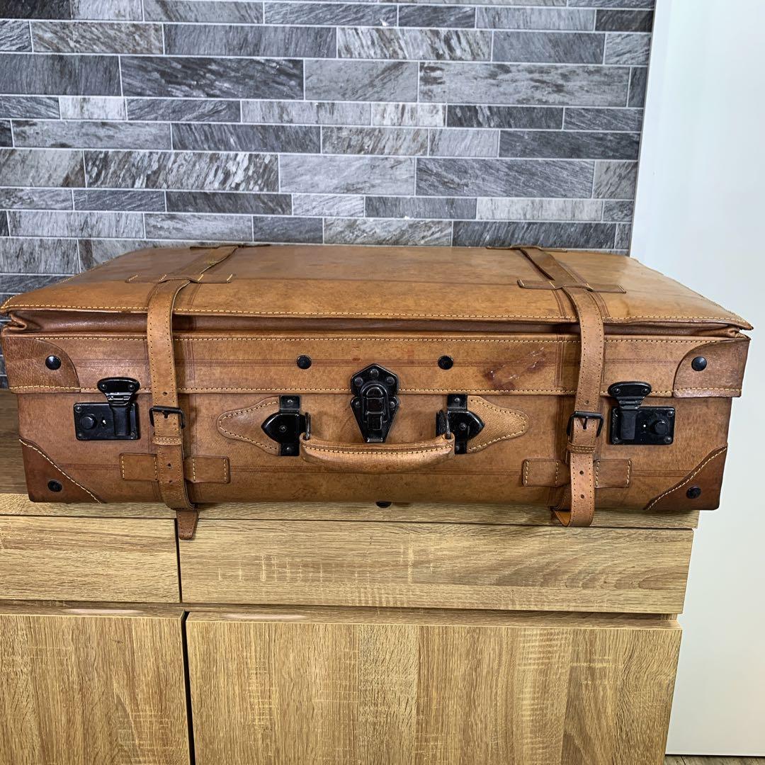 イタリア産　ヴィンテージ　レザー　本革　トランクケース　トラベルバッグ　キャメル