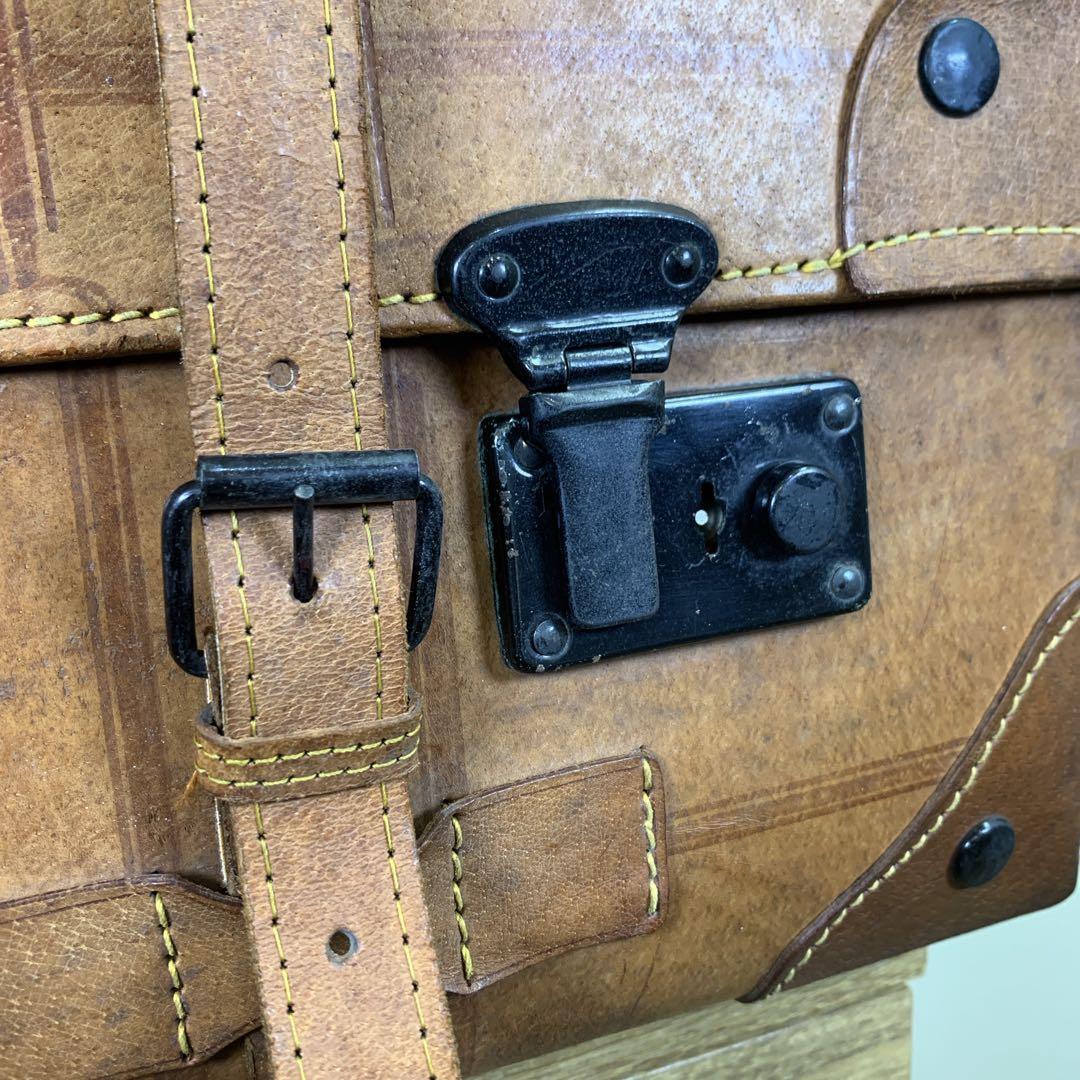 イタリア産　ヴィンテージ　レザー　本革　トランクケース　トラベルバッグ　キャメル