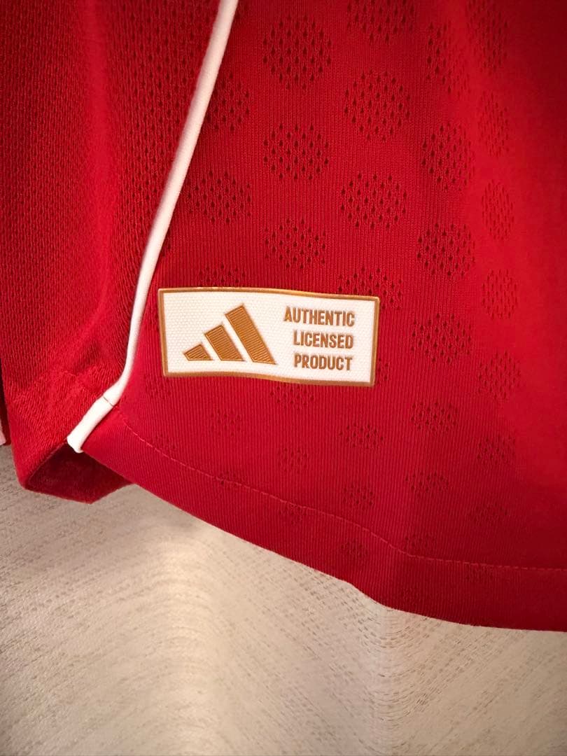 リヴァプール 25/26 ホームユニホーム