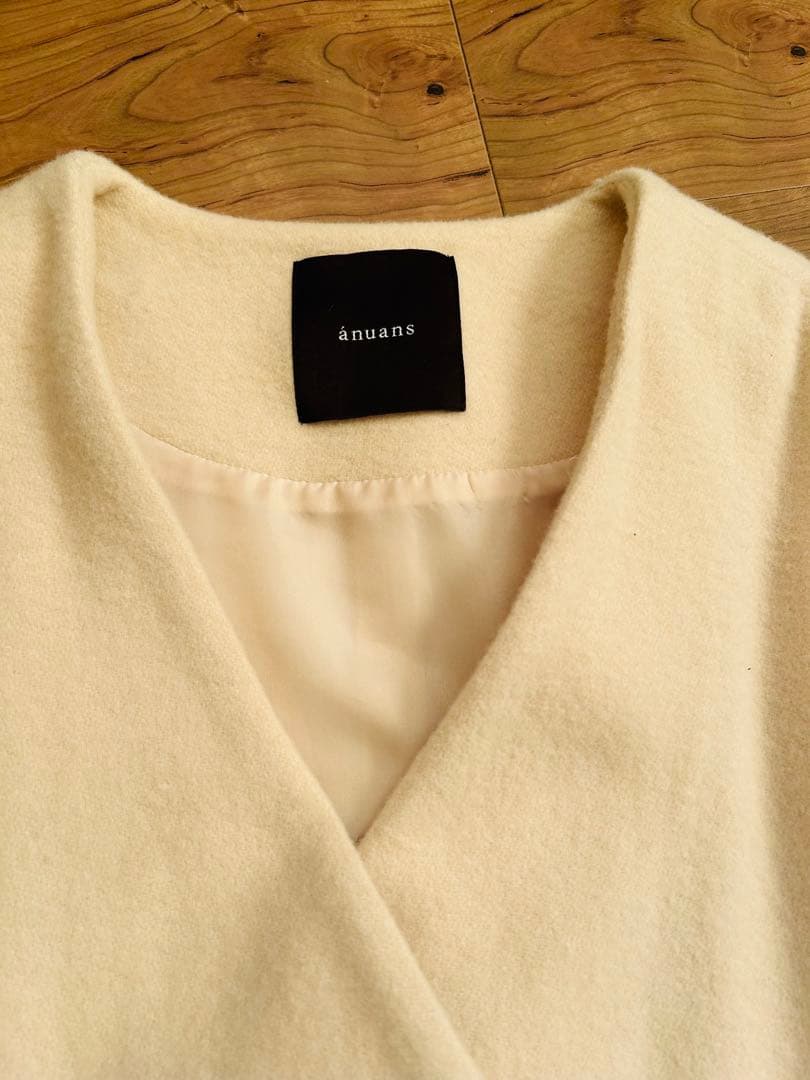 【美品】アニュアンス　ウールケープコート