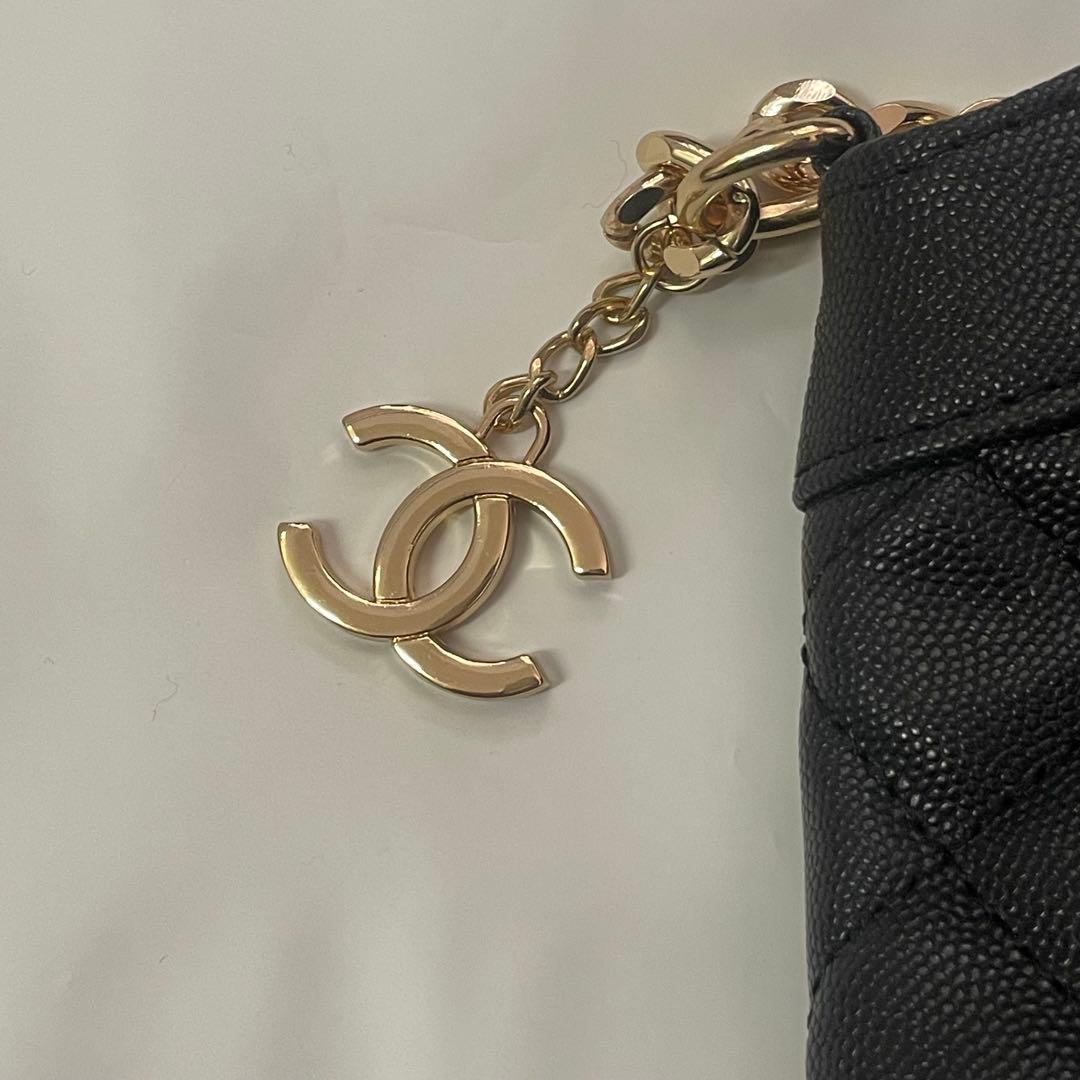 CHANEL ノベルティショルダーバッグ