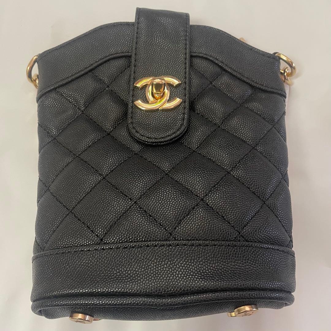 CHANEL ノベルティショルダーバッグ