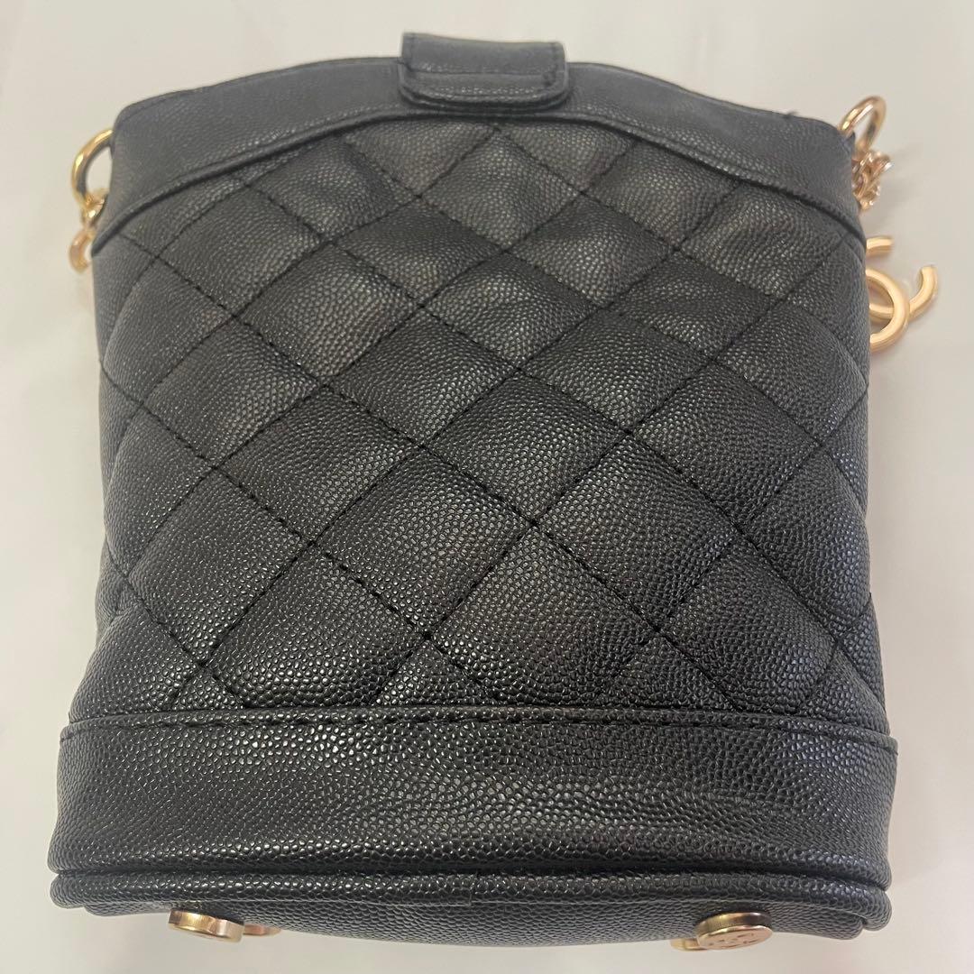 CHANEL ノベルティショルダーバッグ