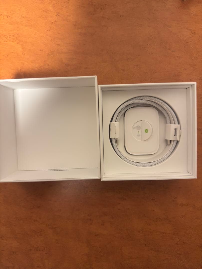 AirPods Pro 第2世代 type-C (ケース付き)