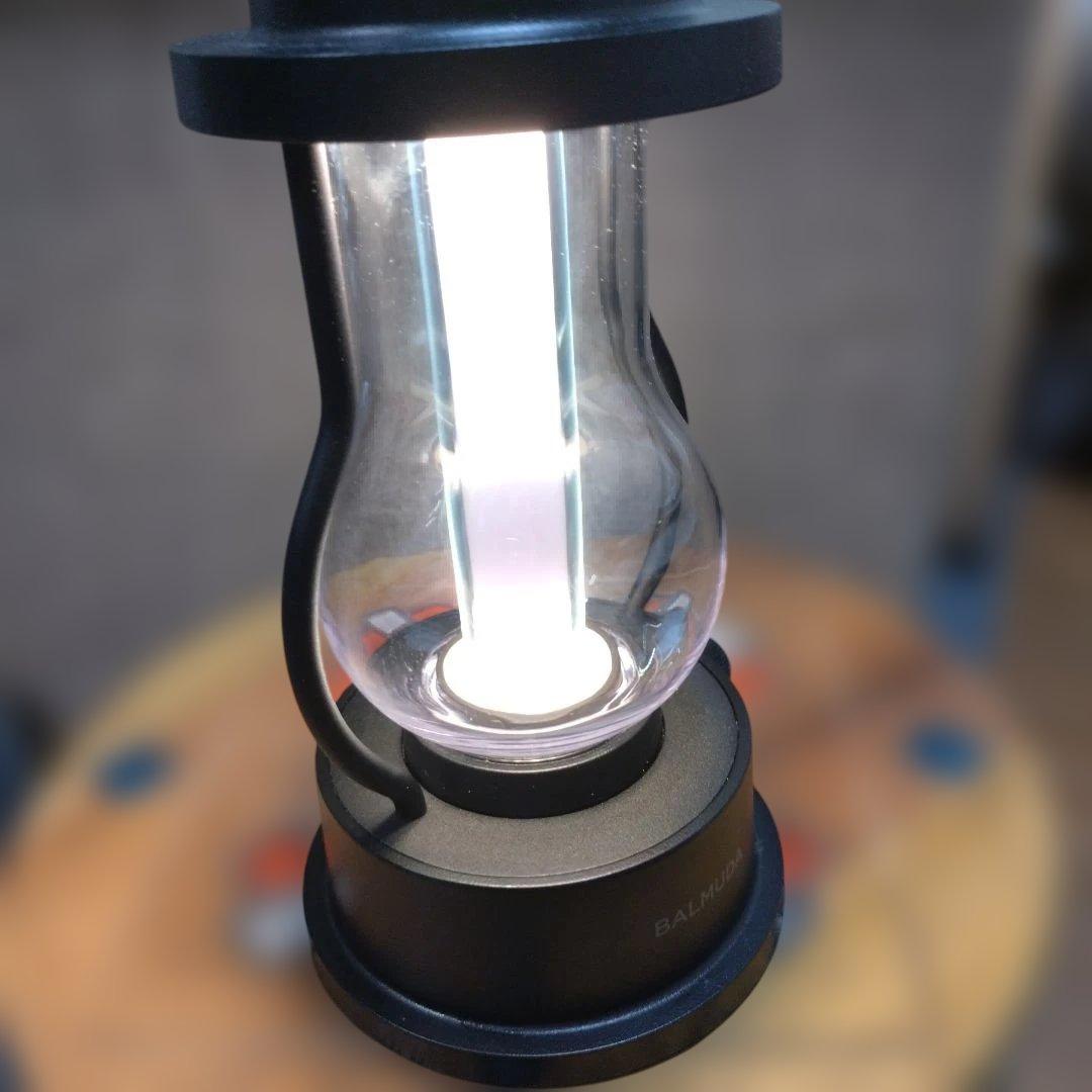 バルミューダ　ザ　LEDランタン