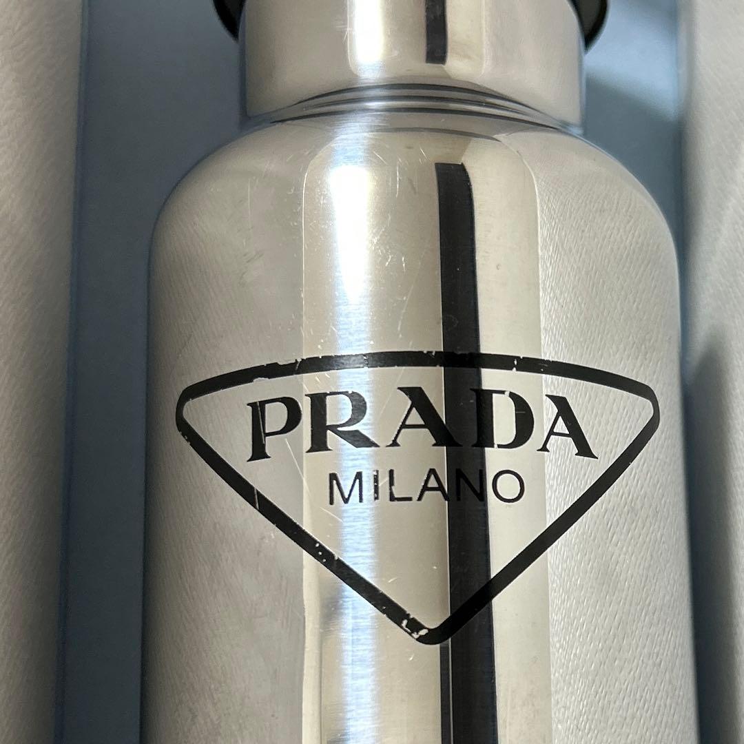 d*3様 PRADA ステンレスマグボトル