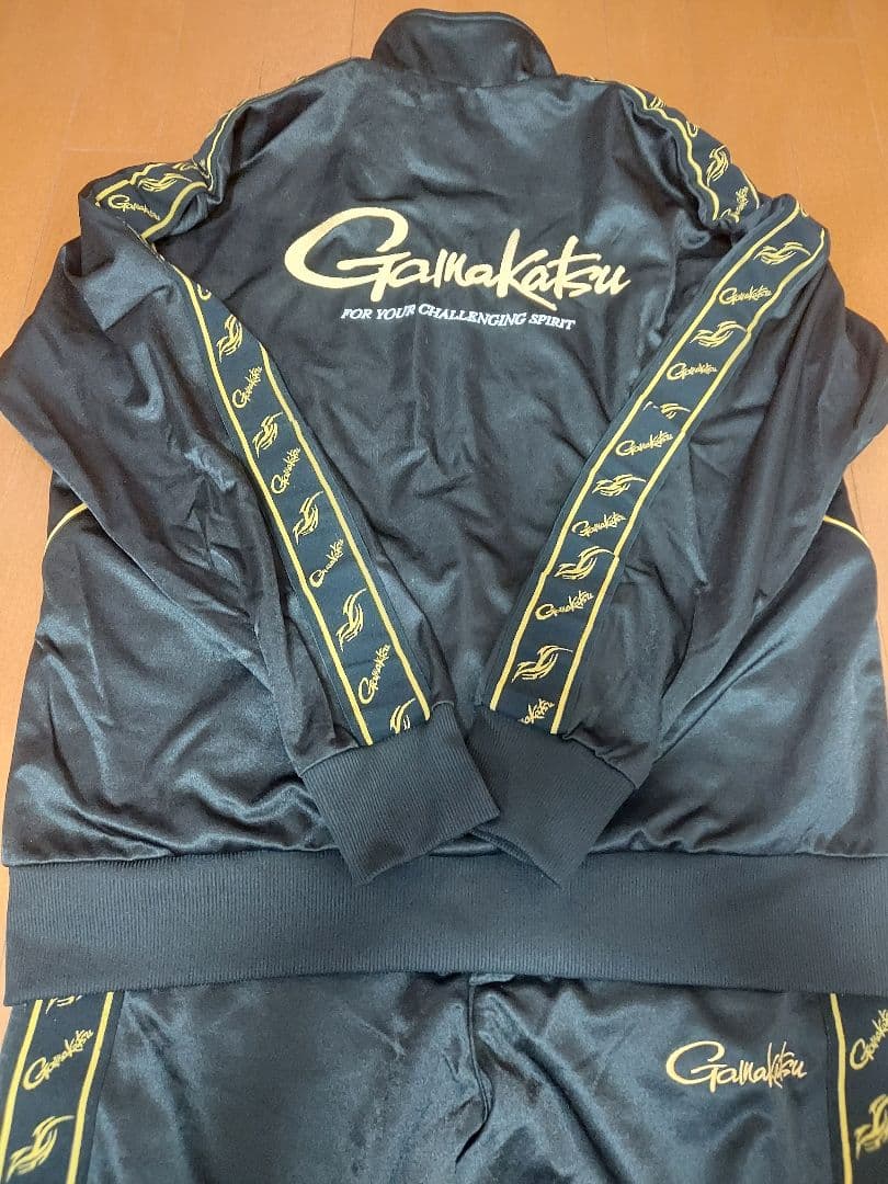Gamakatsu ブラック ゴールド ジャージ