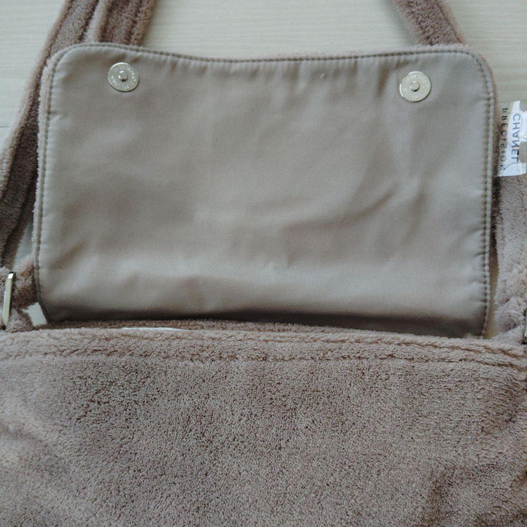 CHANEL ノベルティ　ショルダーバッグ