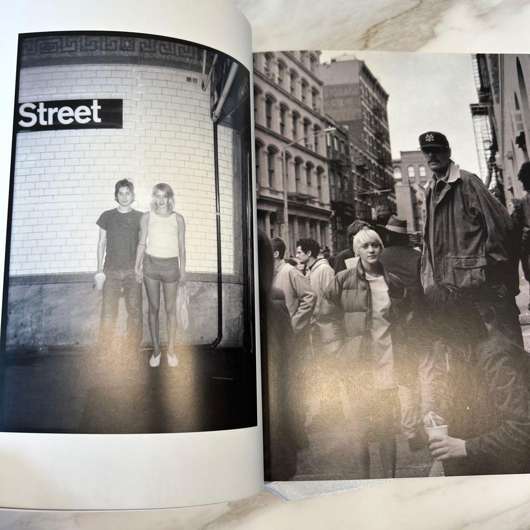 【洋書】 Chloë Sevigny/クロエ セヴィニー 写真集（ハードカバー）