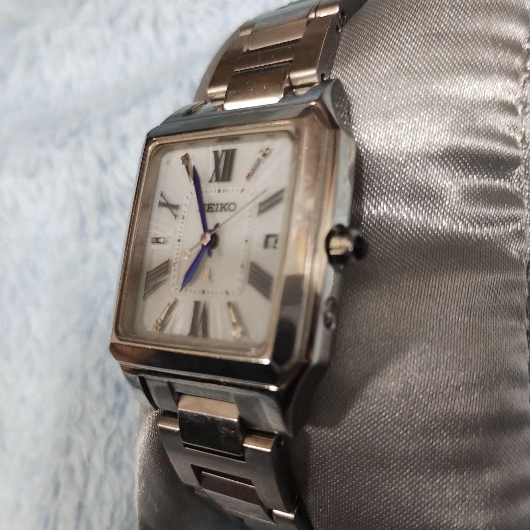 レクタンギュラー型！希少！セイコールキアSEIKOLUKIA電波ソーラー