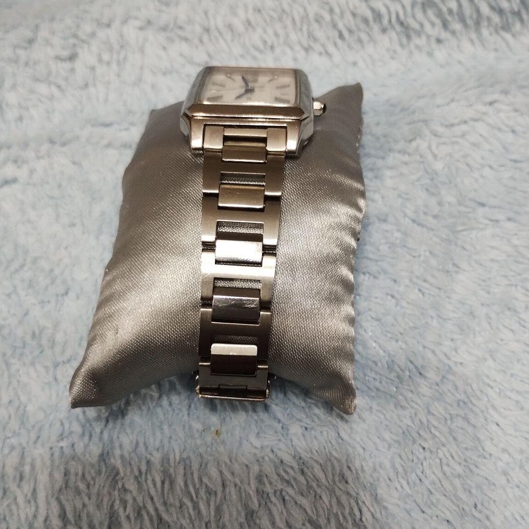 レクタンギュラー型！希少！セイコールキアSEIKOLUKIA電波ソーラー