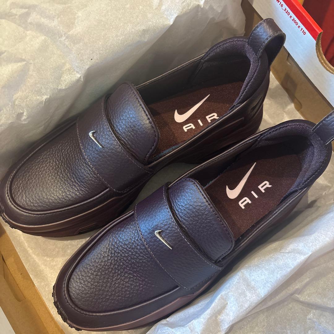NIKE ナイキ　ウィメンズ　エアマックス　フェノメナ　バーガンディ　23.5㎝